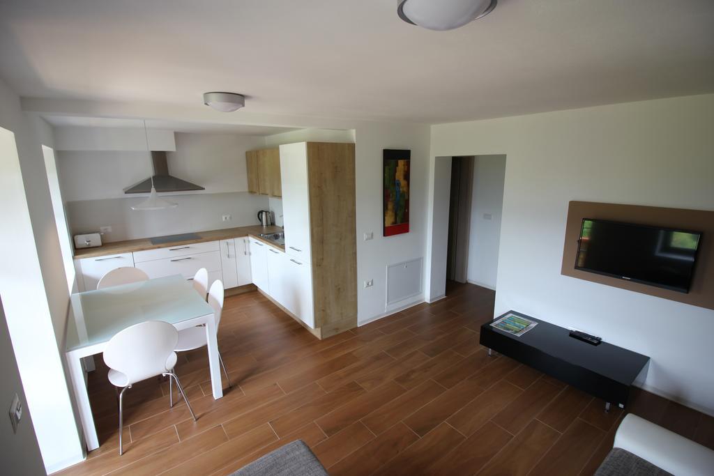 Apartments Pri Jakobu Kobarid Kültér fotó